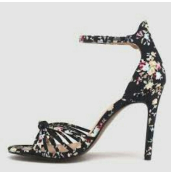 Who What Wear Floral Knotted Heels - Picture 2 of 4